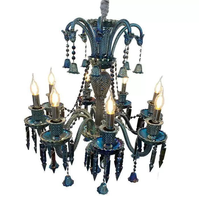 لوستر باکارا